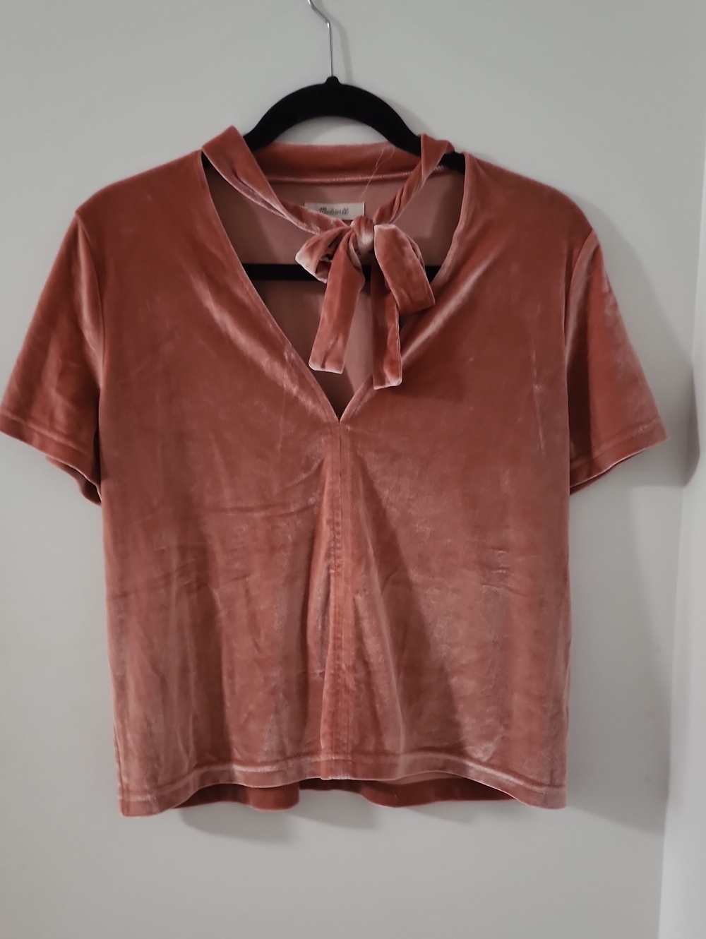 Madewell Velvet Tie-Neck Short Sleeve Top - Rose